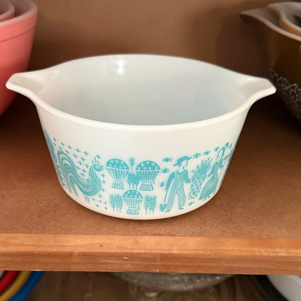 Pyrex Vintage Amish Print 475 1qt